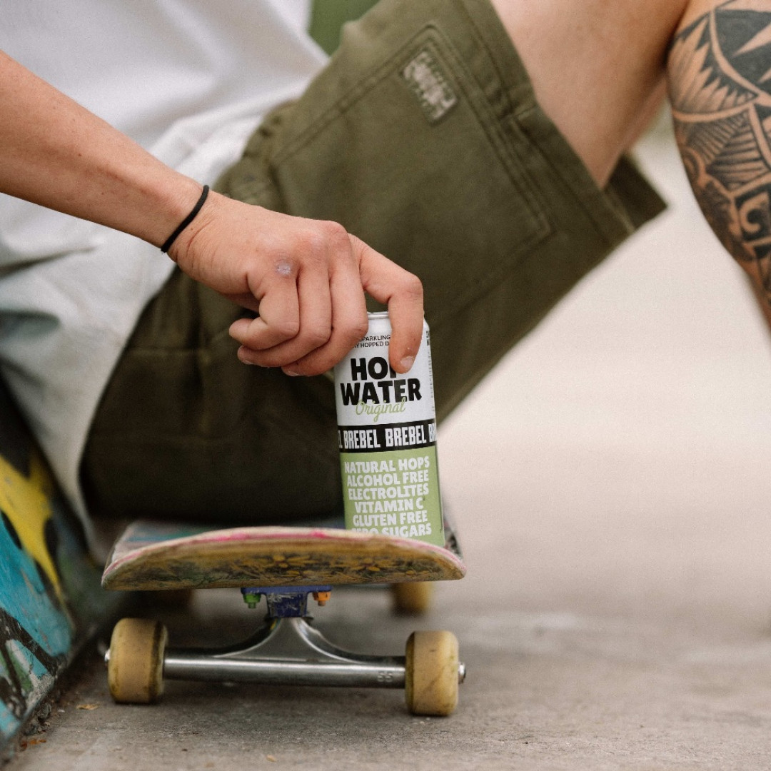 HOP WATER DE BREBEL LA REVOLUCIÓN REFRESCANTE Y SALUDABLE DEL LÚPULO SIN ALCOHOL